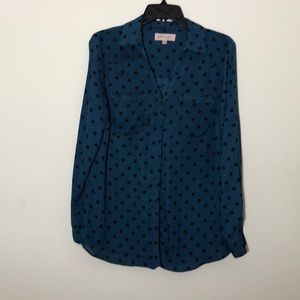 Philosophy button up blouse💚